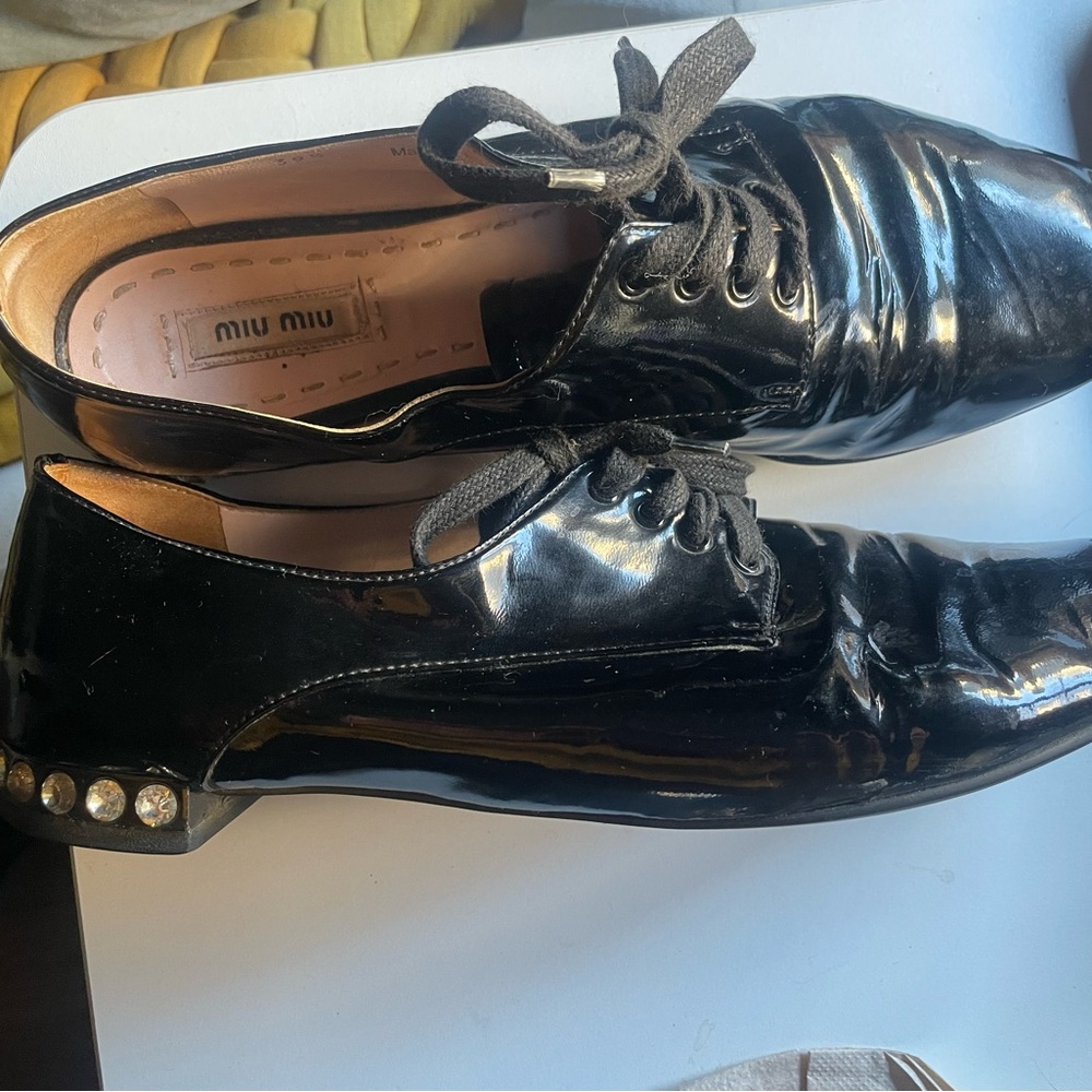 Miu Miu Glossy Black women’s Oxfords
